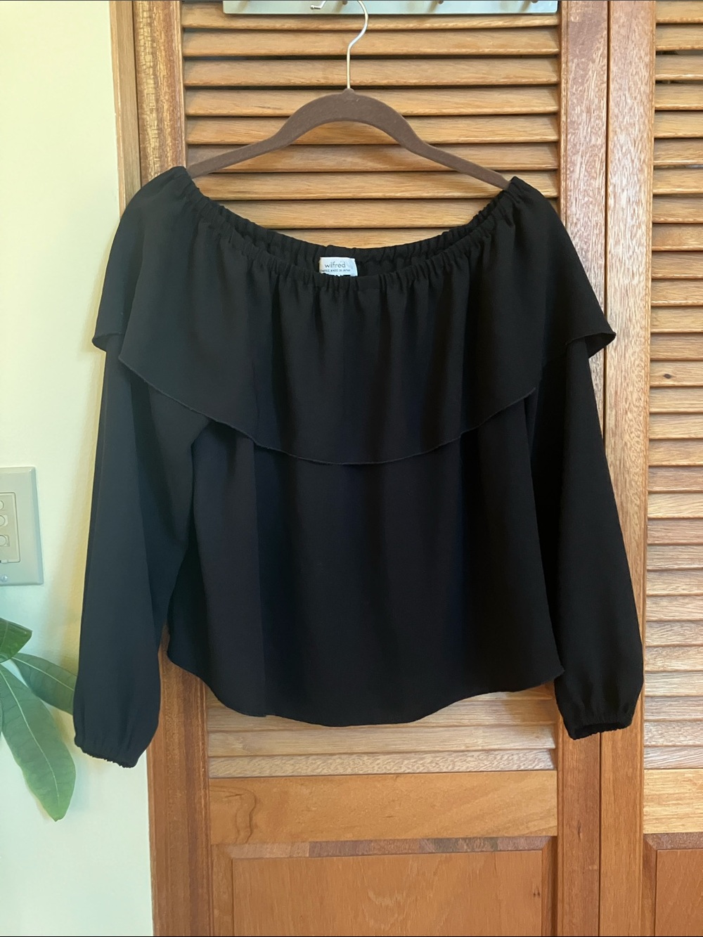 Wilfred Off-Shoulder Blouse - Size Small
